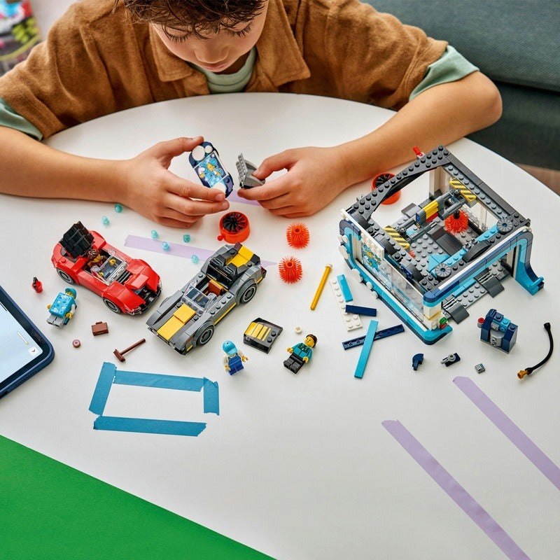 LEGO City - Drive-Through Car Wash (60497)