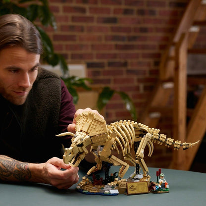 LEGO Jurassic World - Dinosaur Fossils - Triceratops (77985)