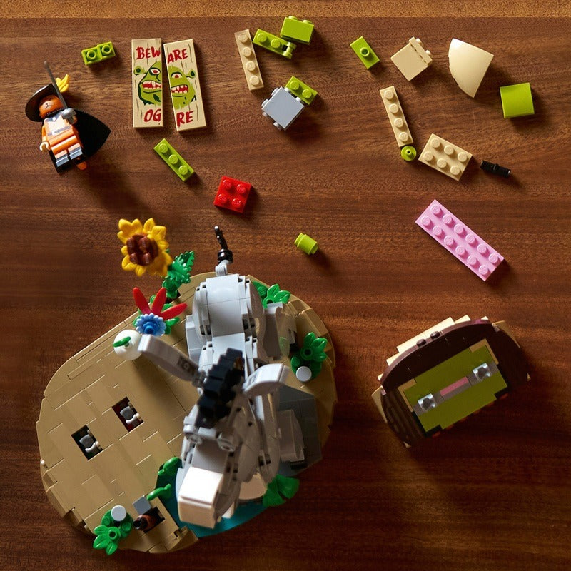 LEGO Icons - Shrek, Donkey & Puss in Boots (72423)