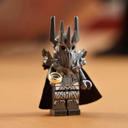 LEGO Icons - The Lord of the Rings: Sauron's Helmet (11373)