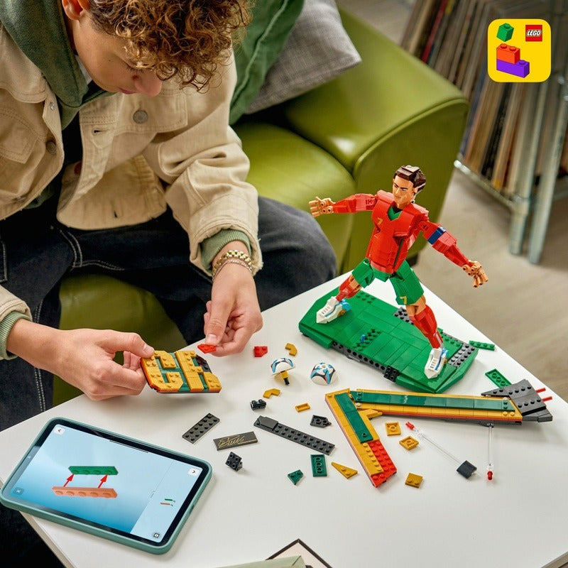 LEGO Editions - Football Legend - Cristiano Ronaldo (43016)
