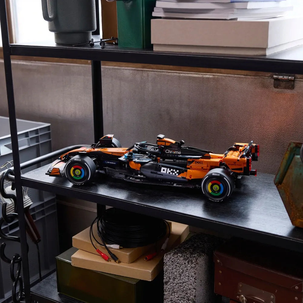 LEGO Technic - McLaren MCL39 F1 Car (42228)