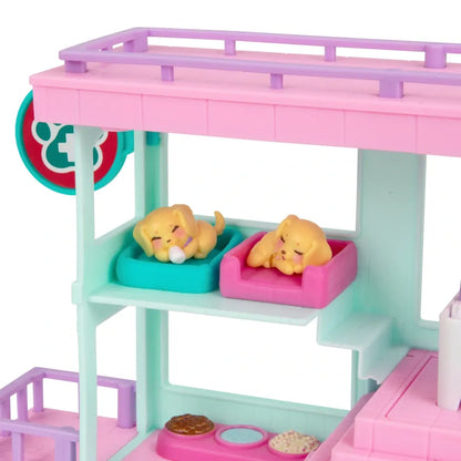 Little Live Pets - Mama Surprise Families Baby Clinic Playset