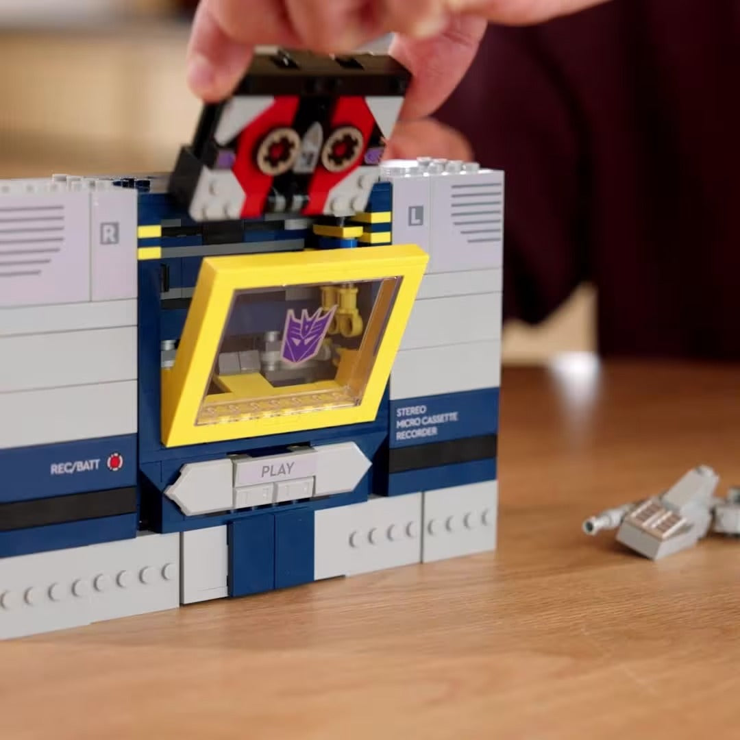 LEGO Icons - Transformers - Soundwave (10358)
