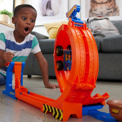 Hot Wheels - Loop & Flip Trophy Challenge