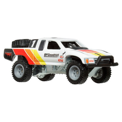 Hotwheels Premium - Fleet Street & Toyota Off-Road Truck