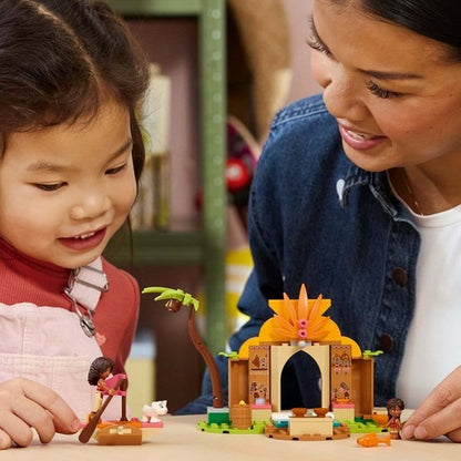 LEGO Disney - Moana Village House & Boat (43282)