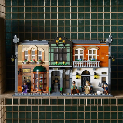 LEGO Icons - Sherlock Holmes Book Nook (10351)