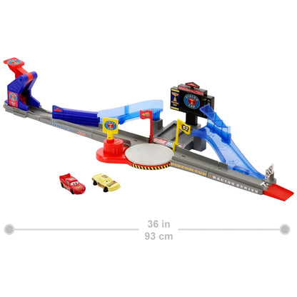 Disney and Pixar Cars - Piston Cup Stunting Speedway Playset
