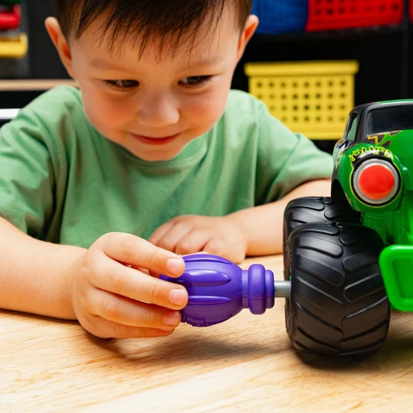 Monster Jam - Monstruction Construct - Grave Digger Playset