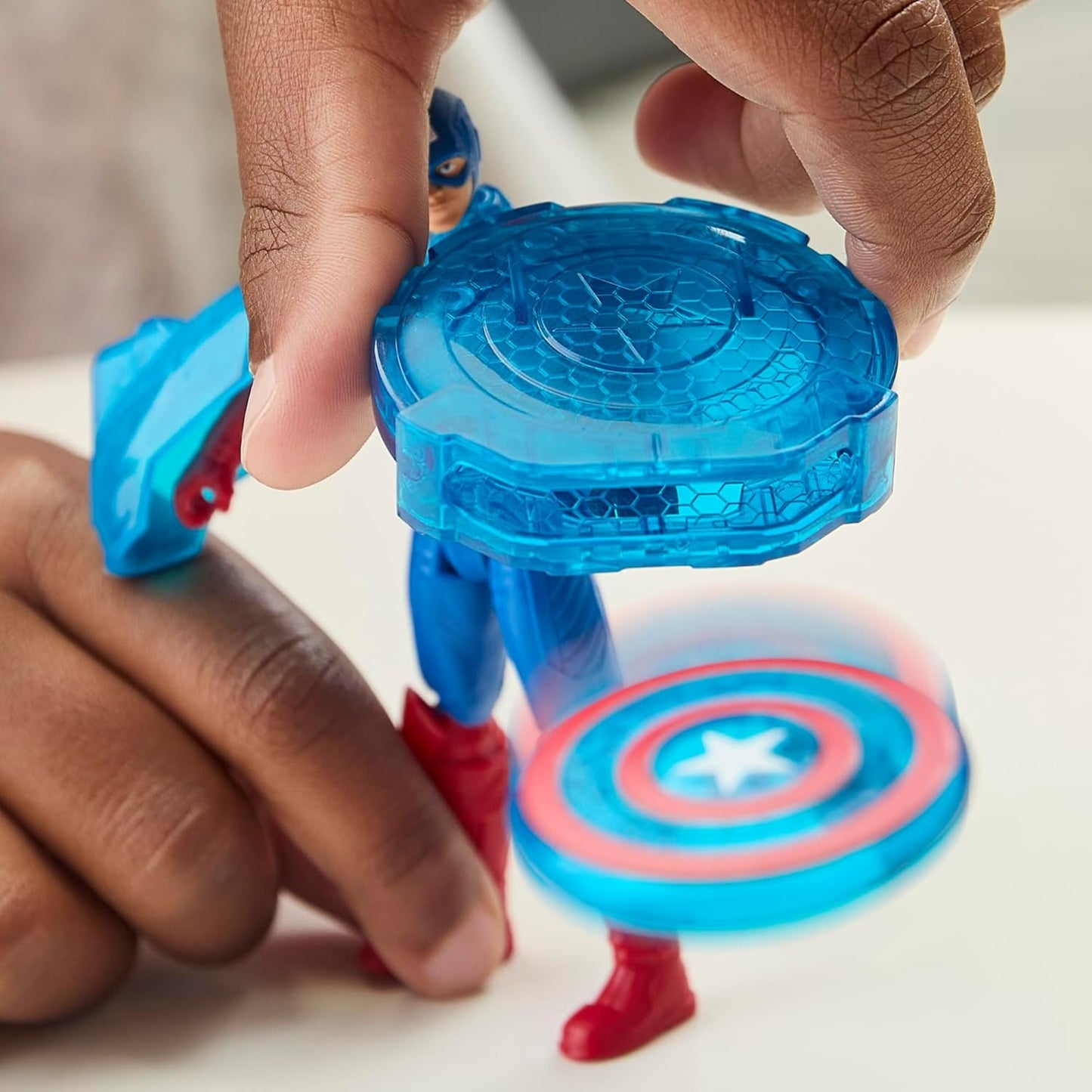 Marvel Avengers - Captain America - Shield Shot Cycle Action Figure
