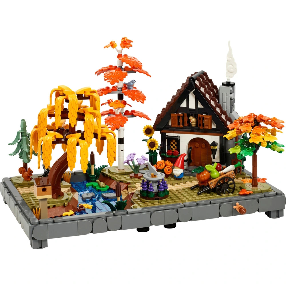 LEGO Icons - Autumn Cottage Garden (11372)