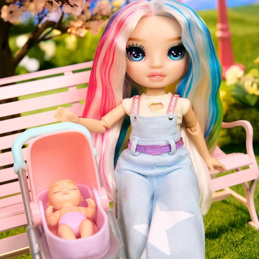 Rainbow High - Junior High - Bestie Babysitters - Anaya Raine