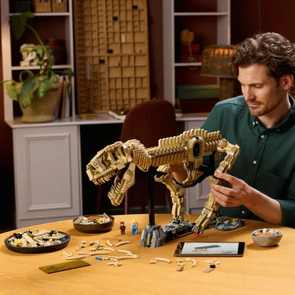 LEGO Jurassic World - Tyrannosaurus Rex (76968)