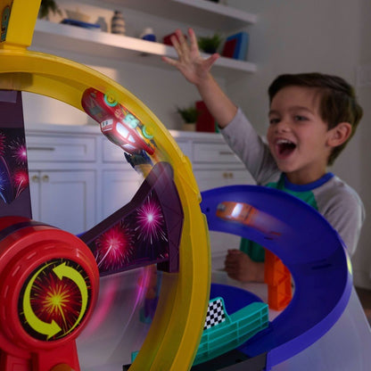 Disney Cars - Lightning McQueen Celebration Raceway