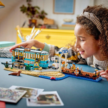 LEGO City - Classic Beach Tram (60506)