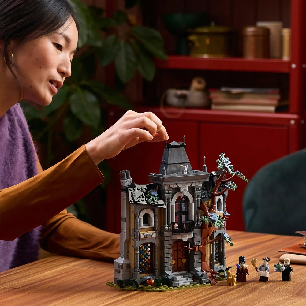 LEGO Icons - Mayor Manor (11383)