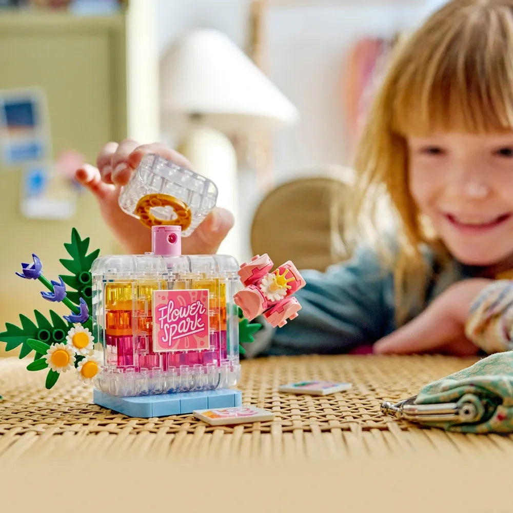 LEGO Creator - Floral Decor Perfume Bottle (31383)